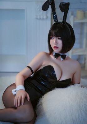 亚洲av久久精品五月深深_高清完整版高清视频观看
